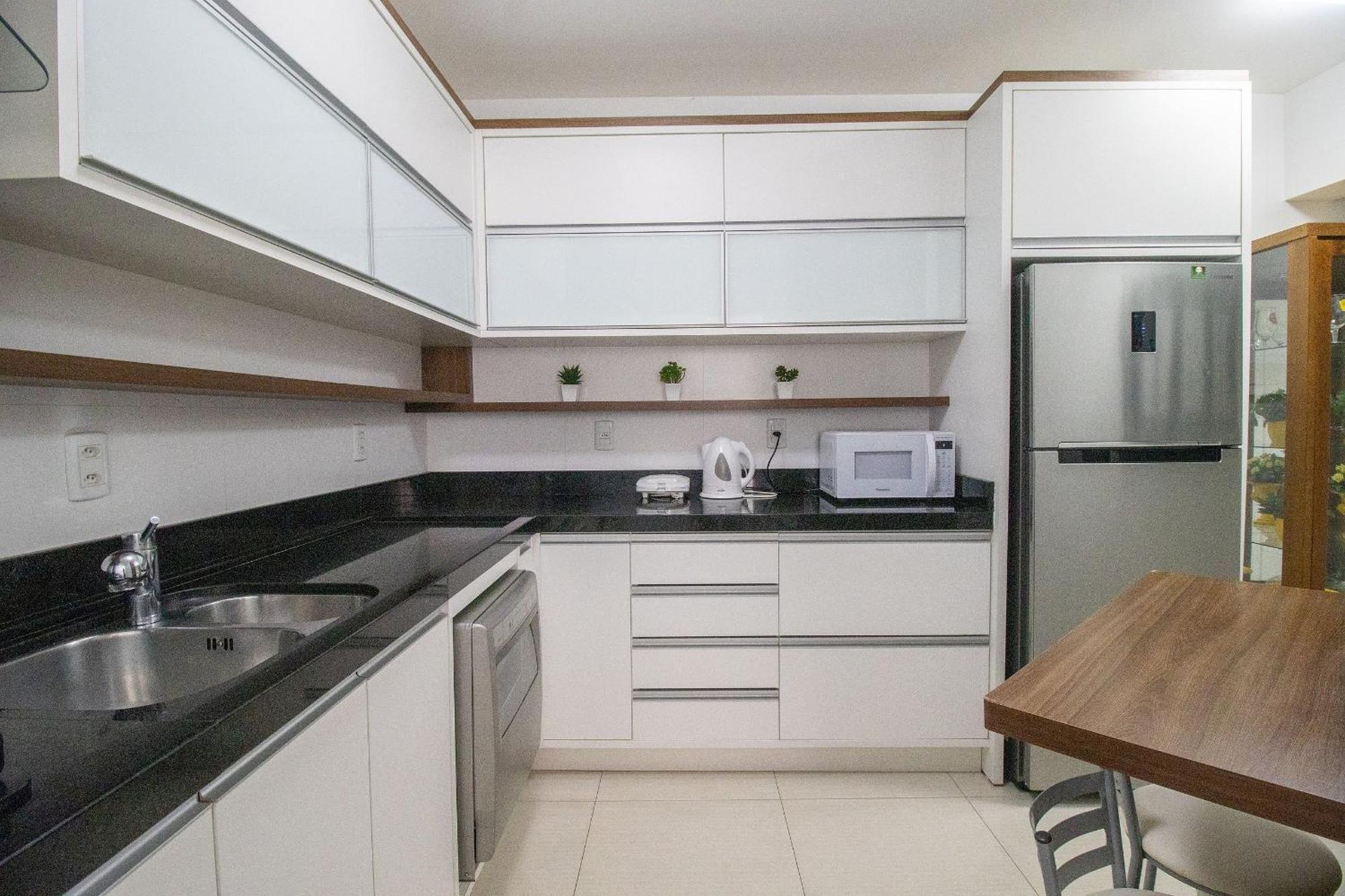 Apartamento BK81 - 3 Dorm, Linda Mobília, Climatizado, 2 Garagens, Wi-Fi Balneário Camboriú Exterior foto